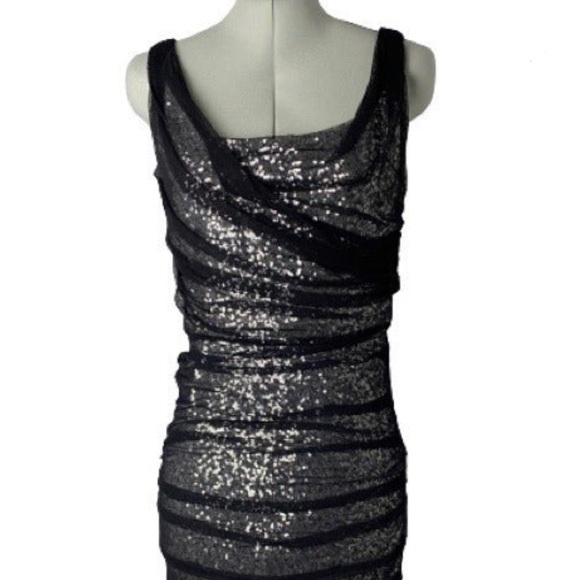 Express Ruched Sequin cocktail dress with tulle - Picture 5 of 5